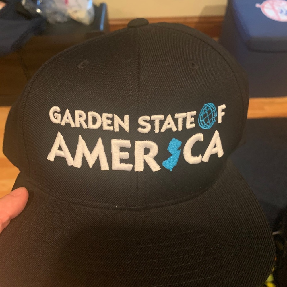 Massive hat bundle - Picture 3 of 5